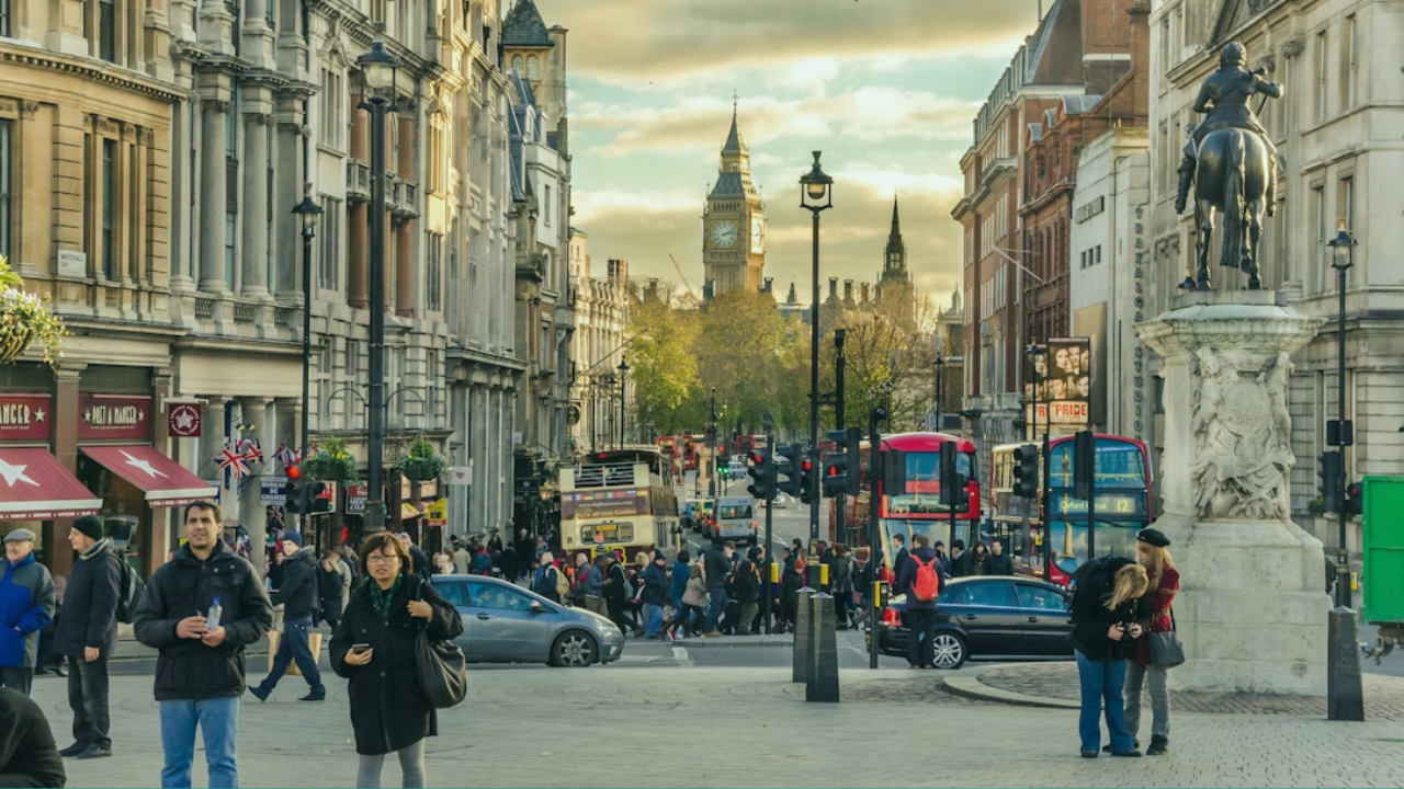 UK ILR Reform 2026: How the “Earned Settlement” Model Impacts Skilled Workers and Families